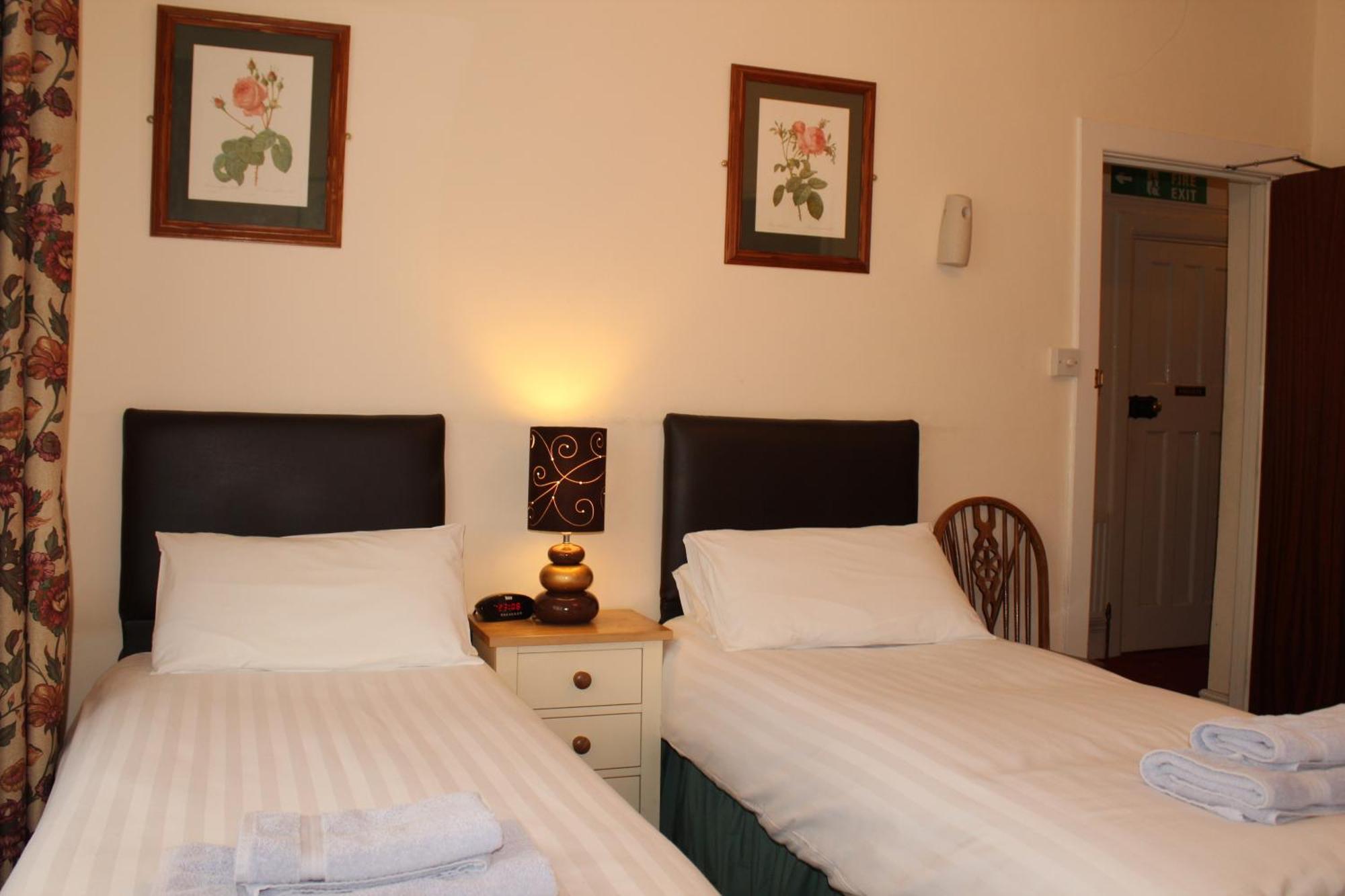Lantern House Hotel เคมบริดจ์ ภายนอก รูปภาพ